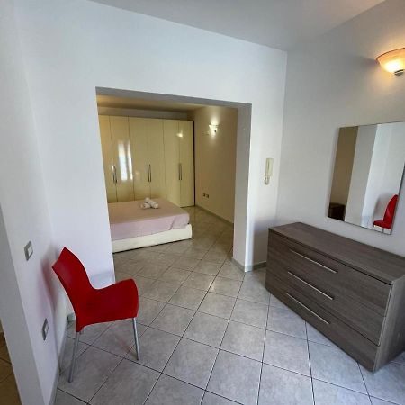 Casa Camere Pistis Assemini Esterno foto