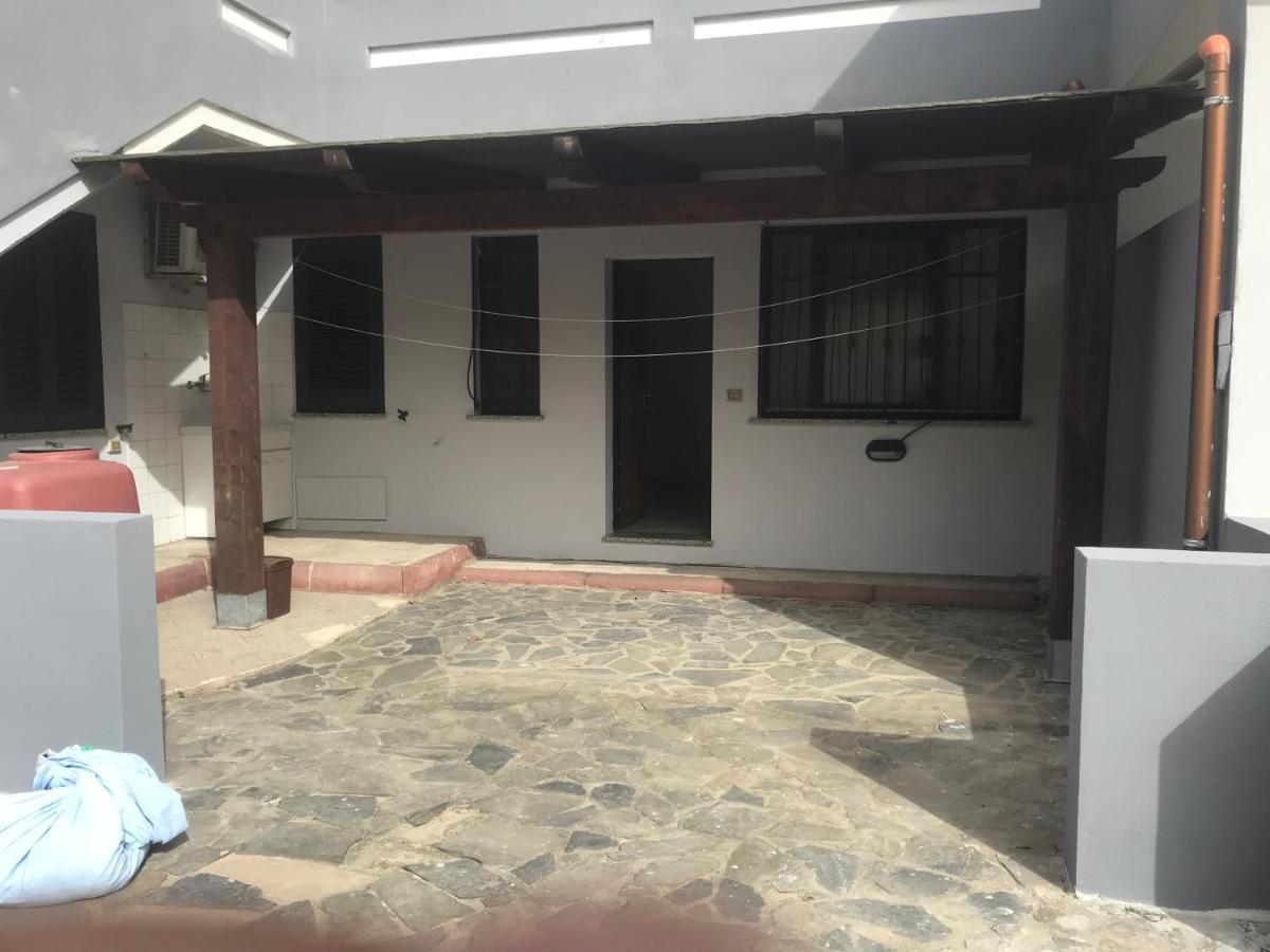 Casa Camere Pistis Assemini Esterno foto