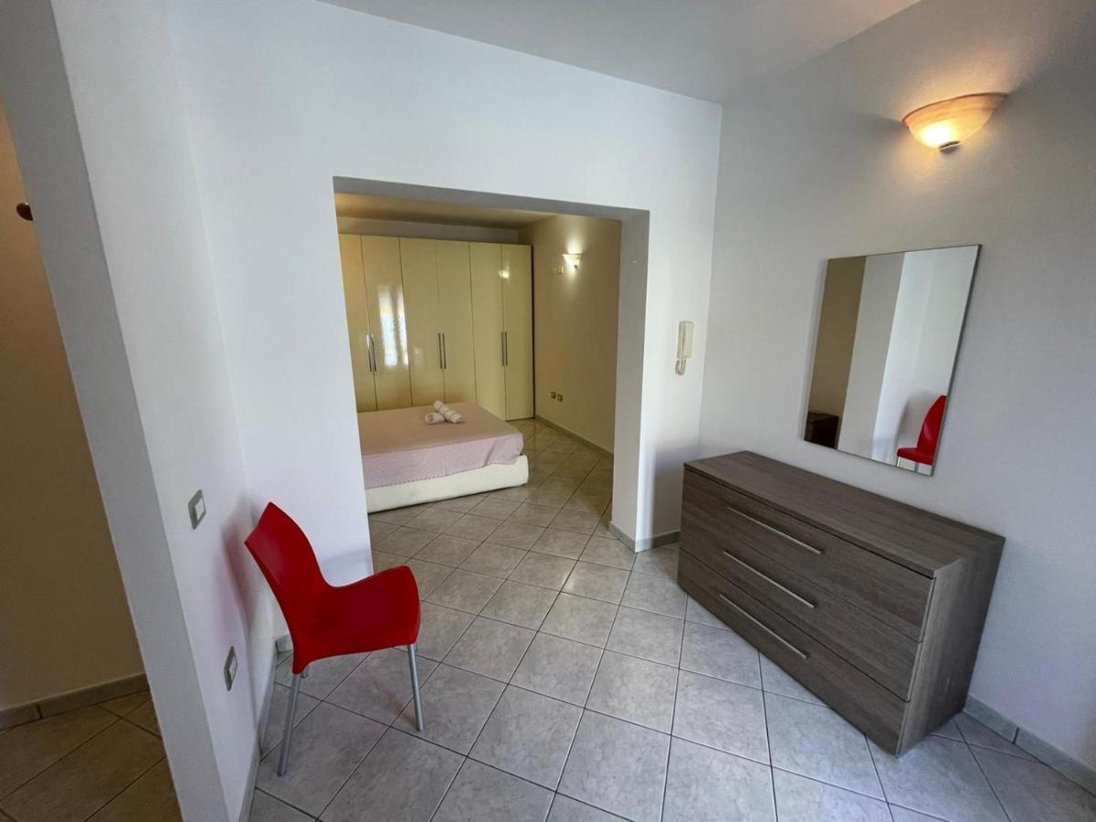 Casa Camere Pistis Assemini Esterno foto