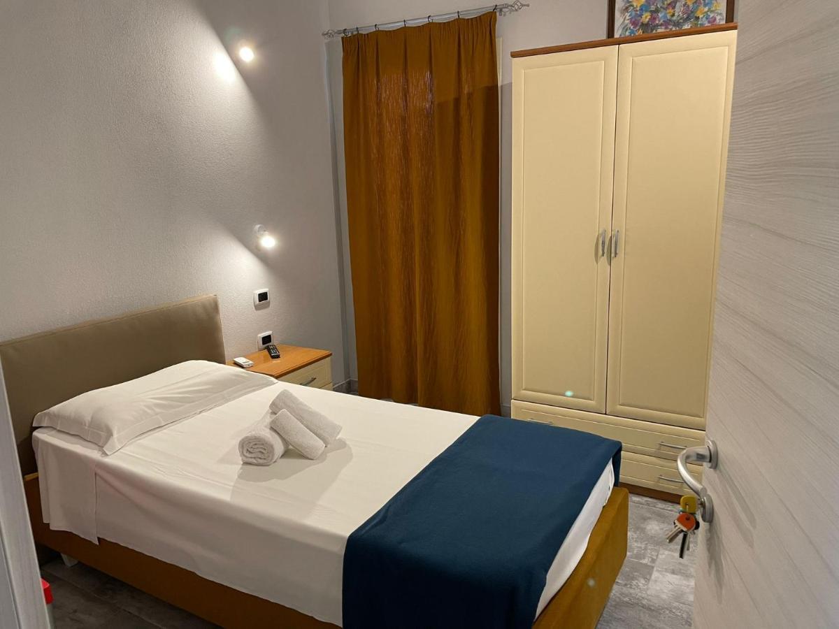 Casa Camere Pistis Assemini Esterno foto